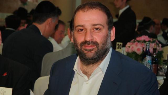 Товарищ Зеленского, Коломойского и Палицы Миндич проявился в янтарном бизнесе на миллиард