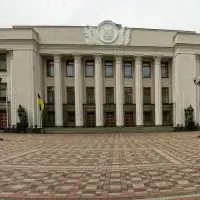 В Украине на три месяца продлят военное положение: что изменится в стране